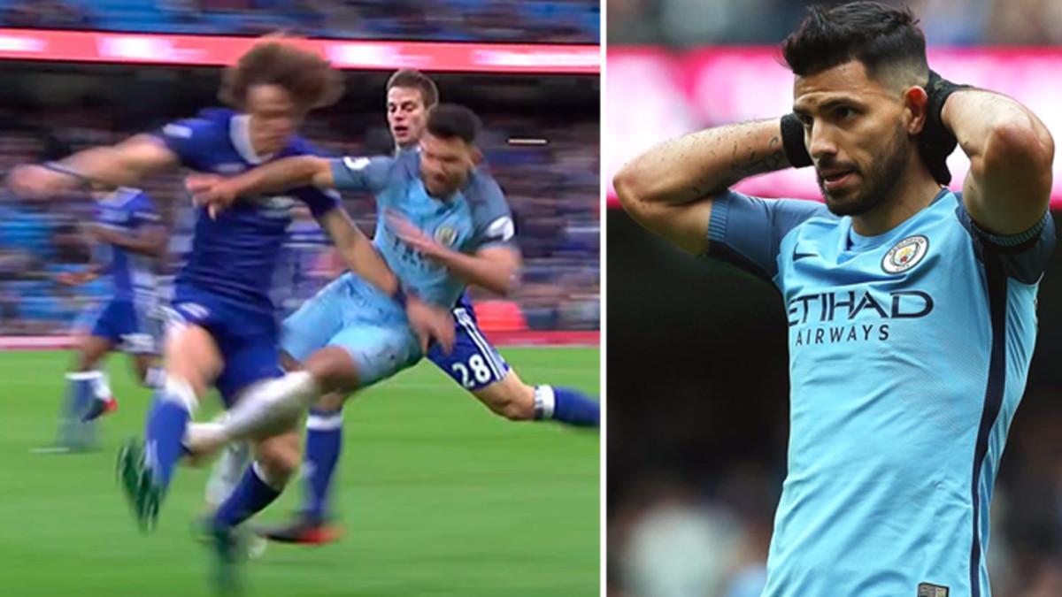 Agüero fue expulsado tras propinar una dura entrada a David Luiz