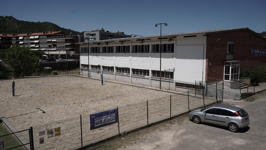 Sallent estudia adquirir part dels terrenys de la piscina per a l’ús públic