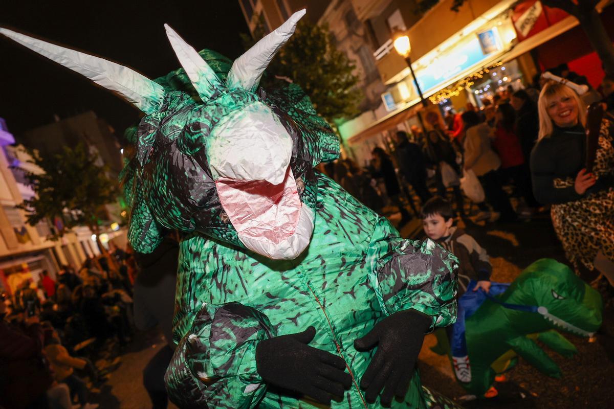 Los Reyes Magos llegan a València con las fallas de Malva-rosa-Cabanyal-Beteró