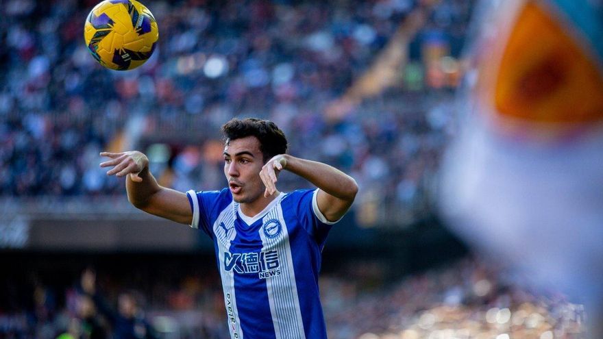 El Elche se queda sin Manu Sánchez