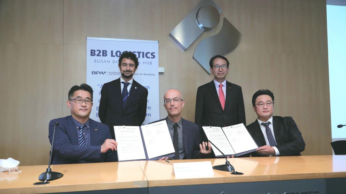 El port de Barcelona s’alia amb el de Busan (Corea) per atraure empreses coreanes