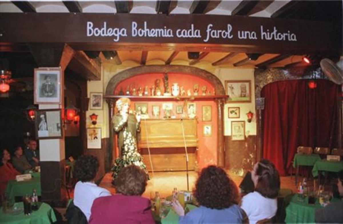 La Bodega Bohemia, pocs dies abans del tancament, el febrer del 1998. La Bodega Bohemia, pocs dies abans del tancament, el febrer del 1998.
