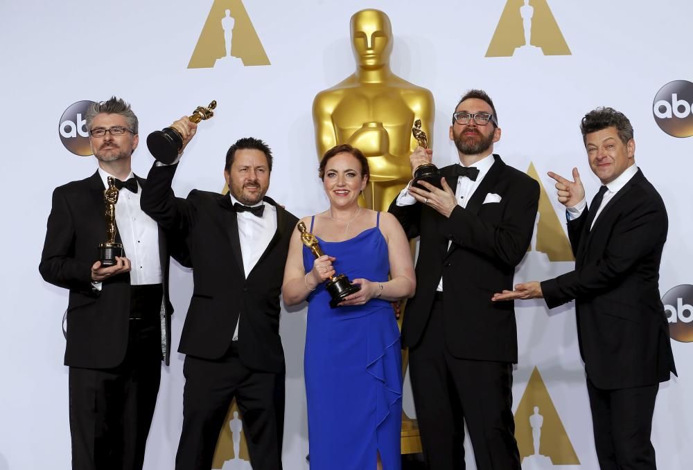 Mark Williams Ardington, Paul Norris, Sara Bennett y Andrew Whitehurst, ganadores de los mejores efectos visuales por Ex Machina