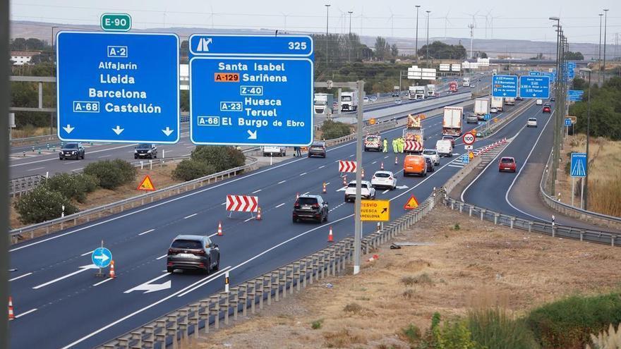 Retenciones en la Ronda Norte de Zaragoza a última hora de la tarde.