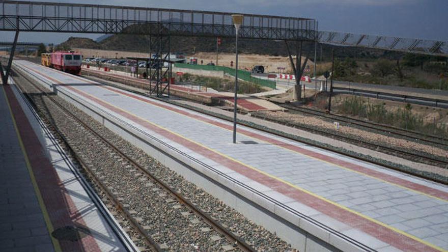 Adif pone en servicio la variante ferroviaria en San Isidro