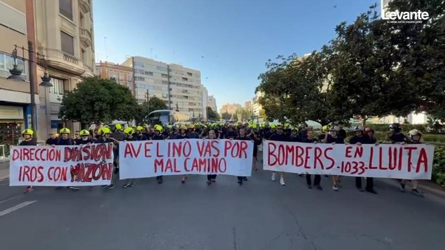 El consorcio y los bomberos negocian in extremis un acuerdo tras un mes de conflicto