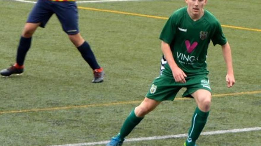 Dani Gómez, el 7è juvenil que debuta a Tercera amb el degà