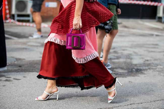 Mules vistos en el street style de la semana de la moda de Copenhague