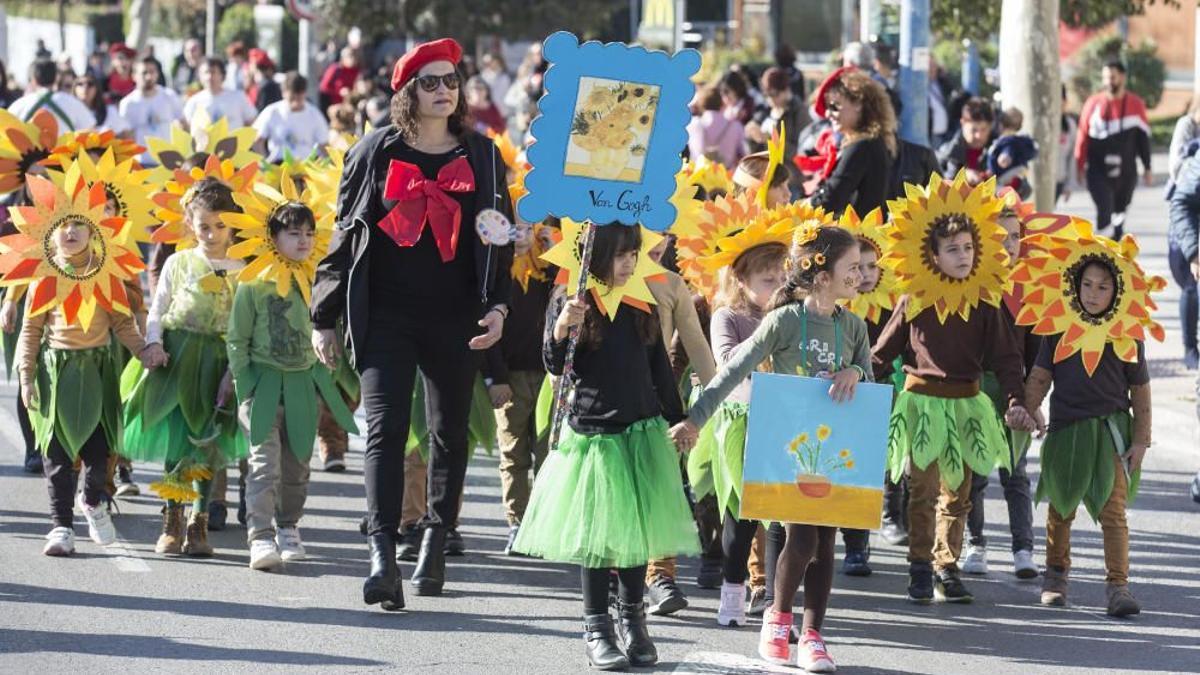 Los alumnos de un colegio de Alicante celebran Carnaval, en una imagen de archivo.