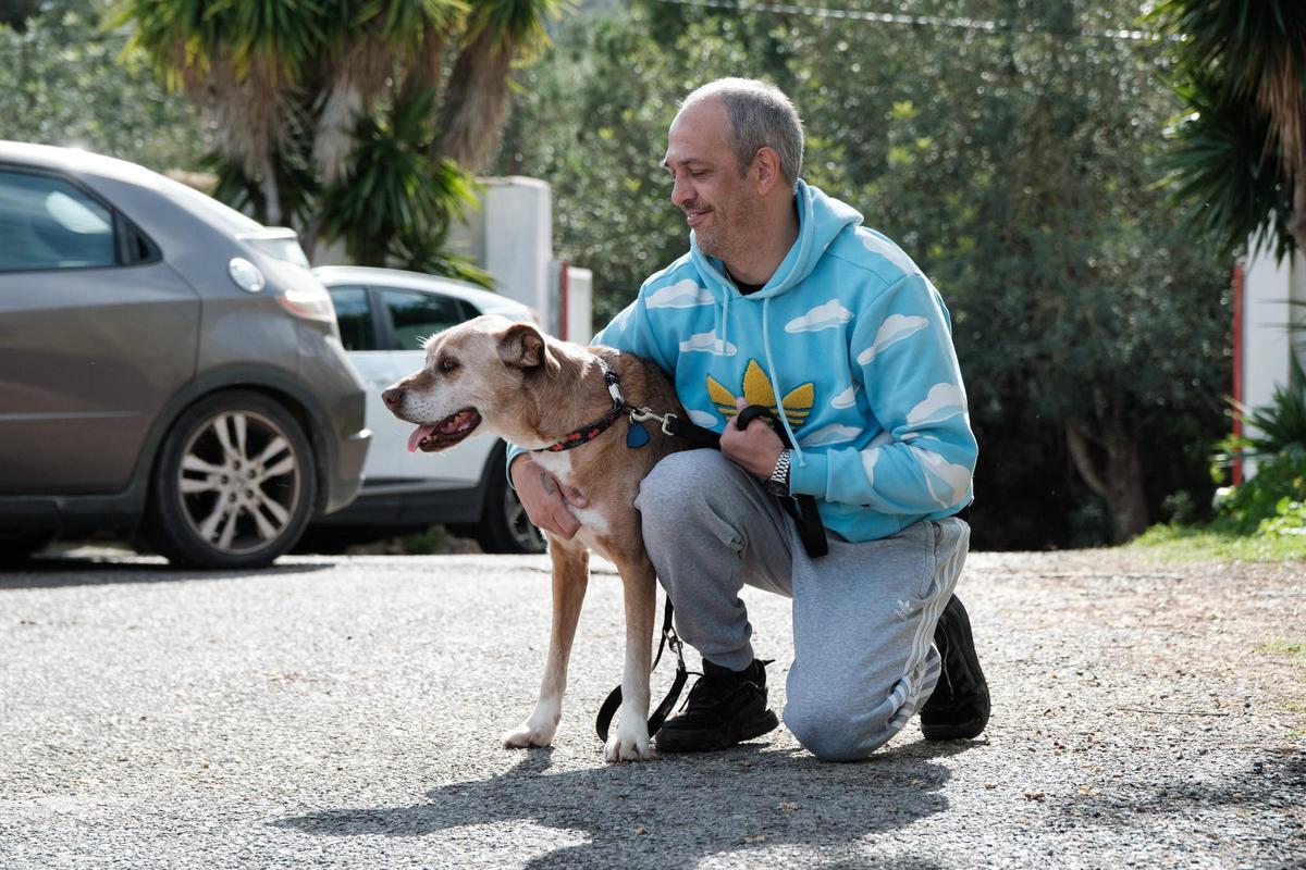 Mariano Meilán junto a Rex en Sa Coma