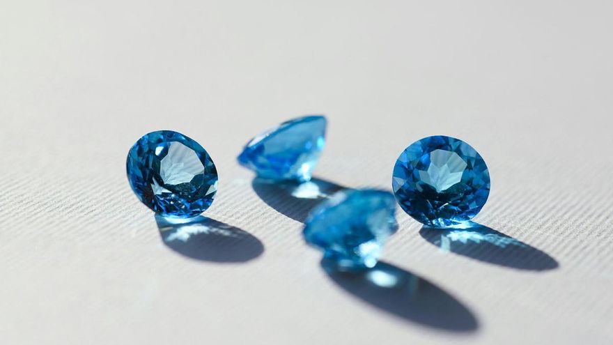 El comprador de piedras preciosas