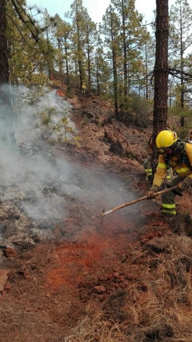 Segunda jornada del incendio de Granadilla