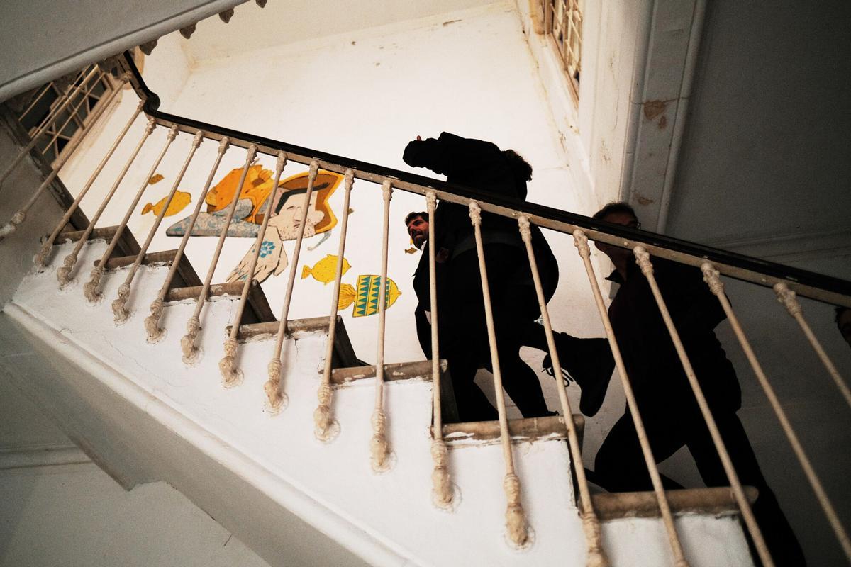 El ministro de Cultura, Ernest Urtasun, visita la Casa Invisible en Málaga capital