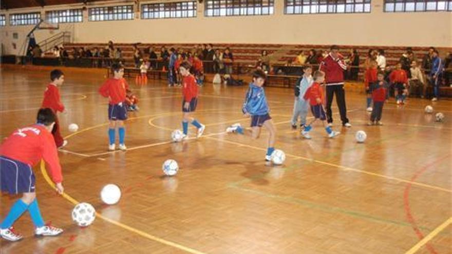 Abierta la reserva anual de recintos deportivos en Cáceres