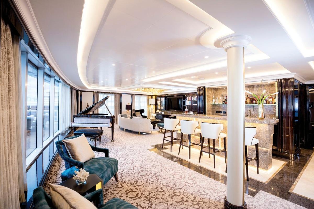 Regent Suite (Seven Seas Grandeus)