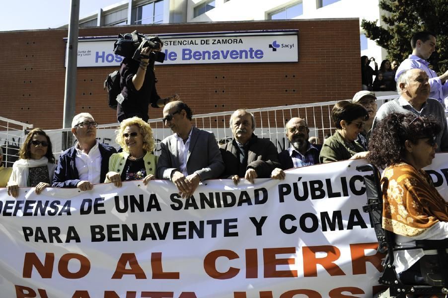 Manifestación en defensa de la sanidad en Benavent