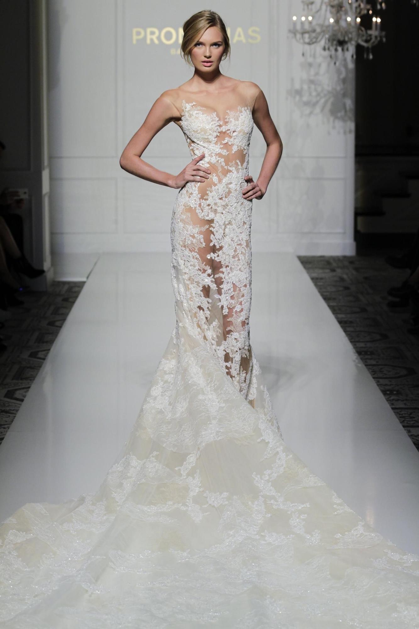 Pronovias New York Bridal Fashion Week 2015 vestido transparente