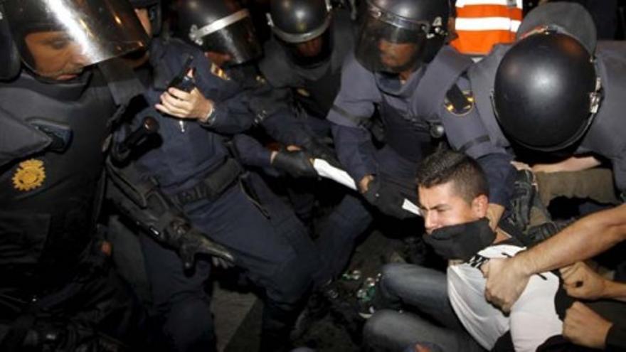 Tres detenidos y tres heridos tras la segunda manifestación frente al Congreso