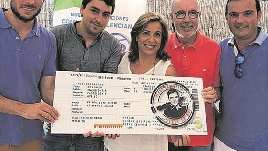 NNGG envía a Pedro Sánchez un billete de AVE para acudir al Arenal