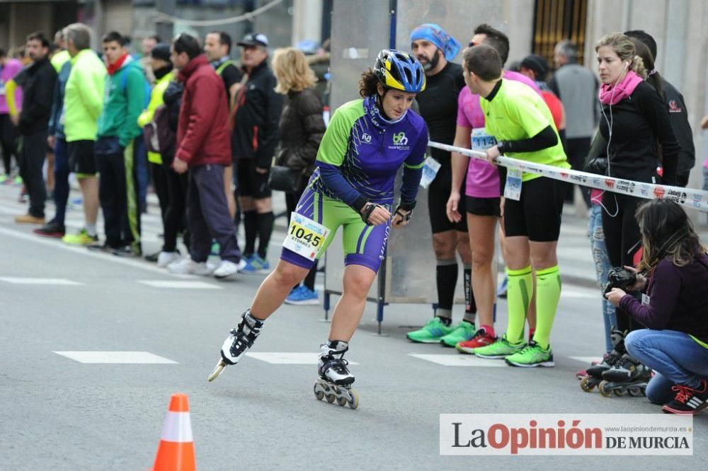 Murcia Maratón. Patinadores en carrera