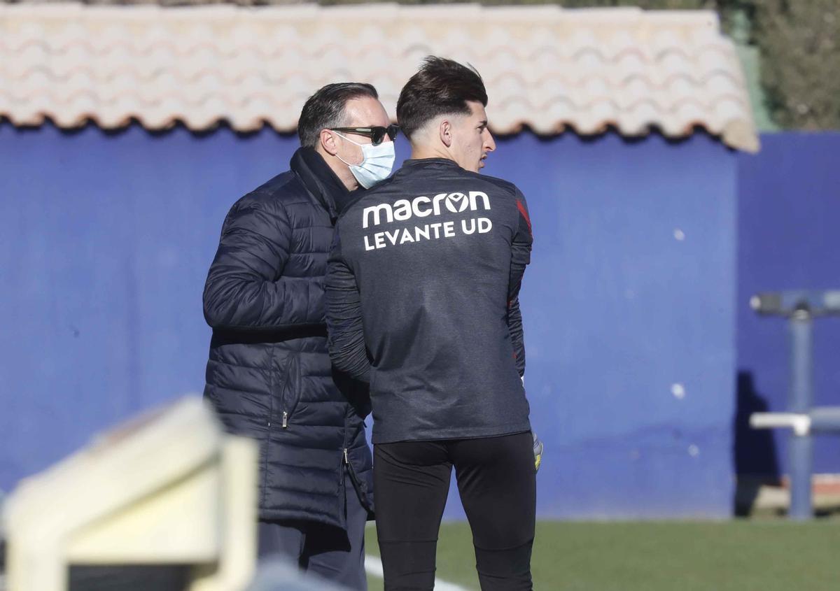 Último entrenamiento del Levante antes de viajar a Melilla