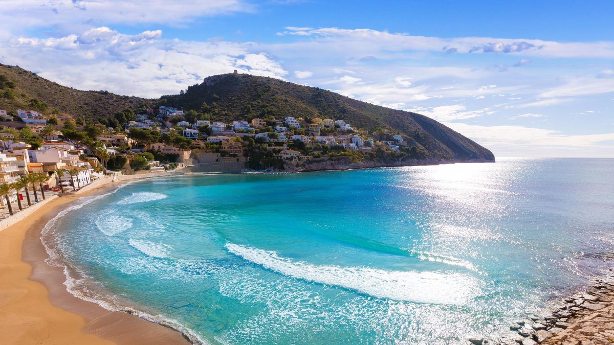 Las 3 calas más paradisiacas de Alicante: visítalas antes de que termine agosto