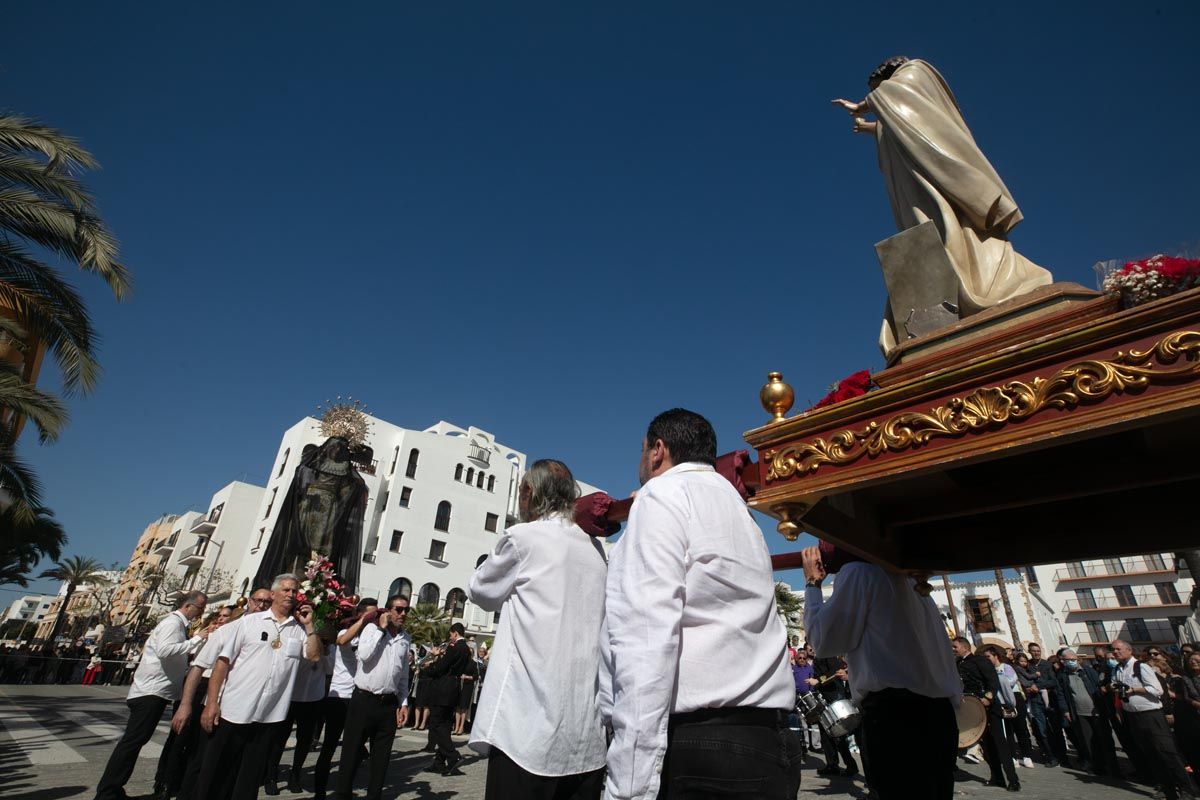 Semana Santa de Ibiza: Santo Encuentro en Santa Eulària en el Domingo de Pascua