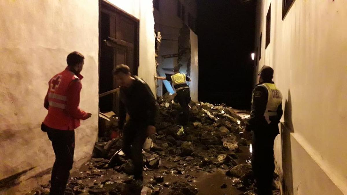 Desperfectos en Garachico tras el oleaje