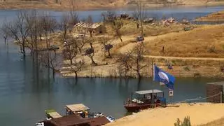 La playa de la Breña abrirá este verano pero La Colada está cerrada al baño