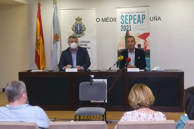 Un millar de pediatras se incriben en el XXXV congreso nacional que se celebrará en A Coruña