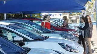 La recuperación del mercado  de vehículos nuevos reduce las ventas de ocasión en Alicante