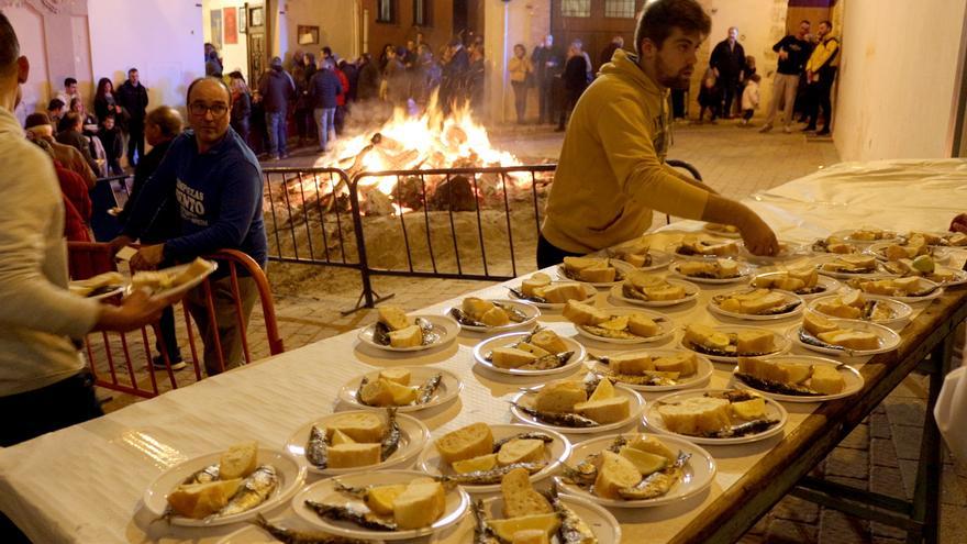 De sardinas a embutido por culpa del clima en un pueblo de Castellón