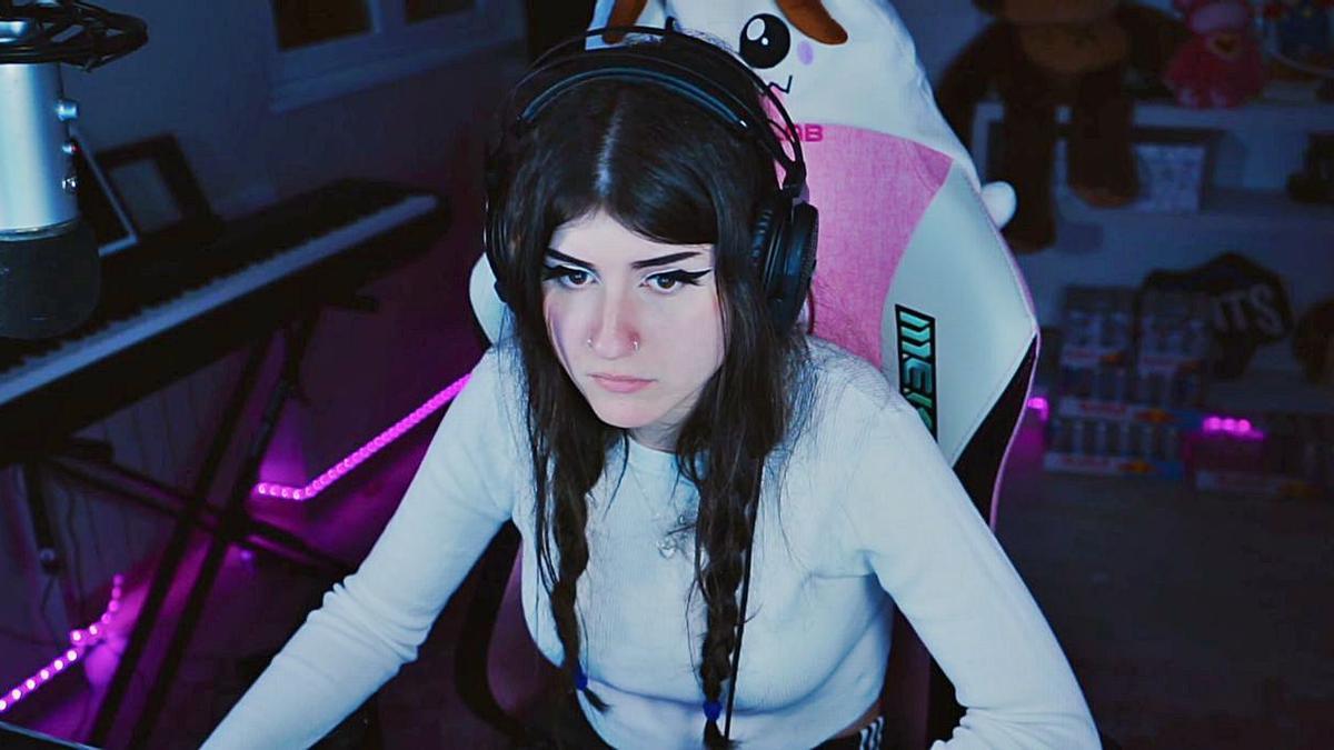 LittleRagerGirl, 20 años, tiene 200.000 seguidores en Twitch.