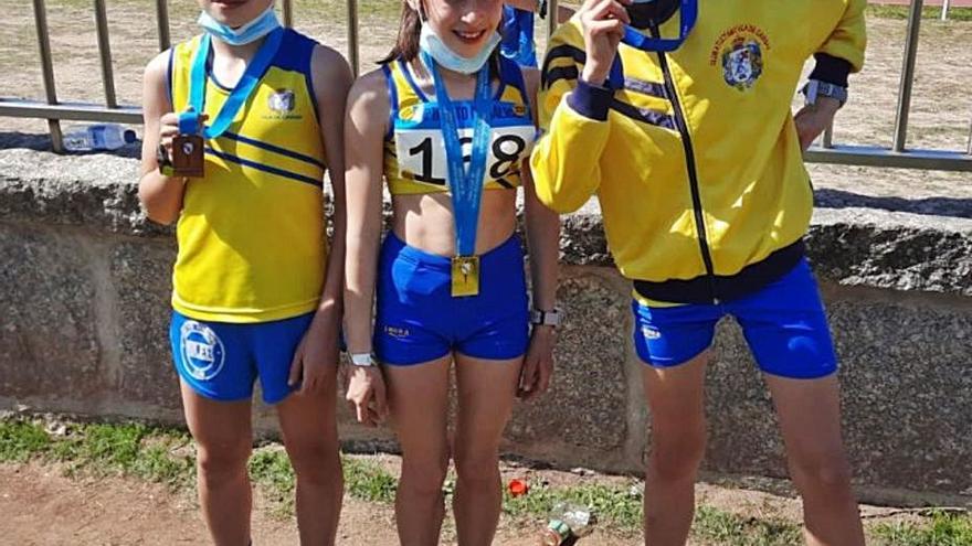 El Vila de Cangas consigue seis medallas, con tres títulos