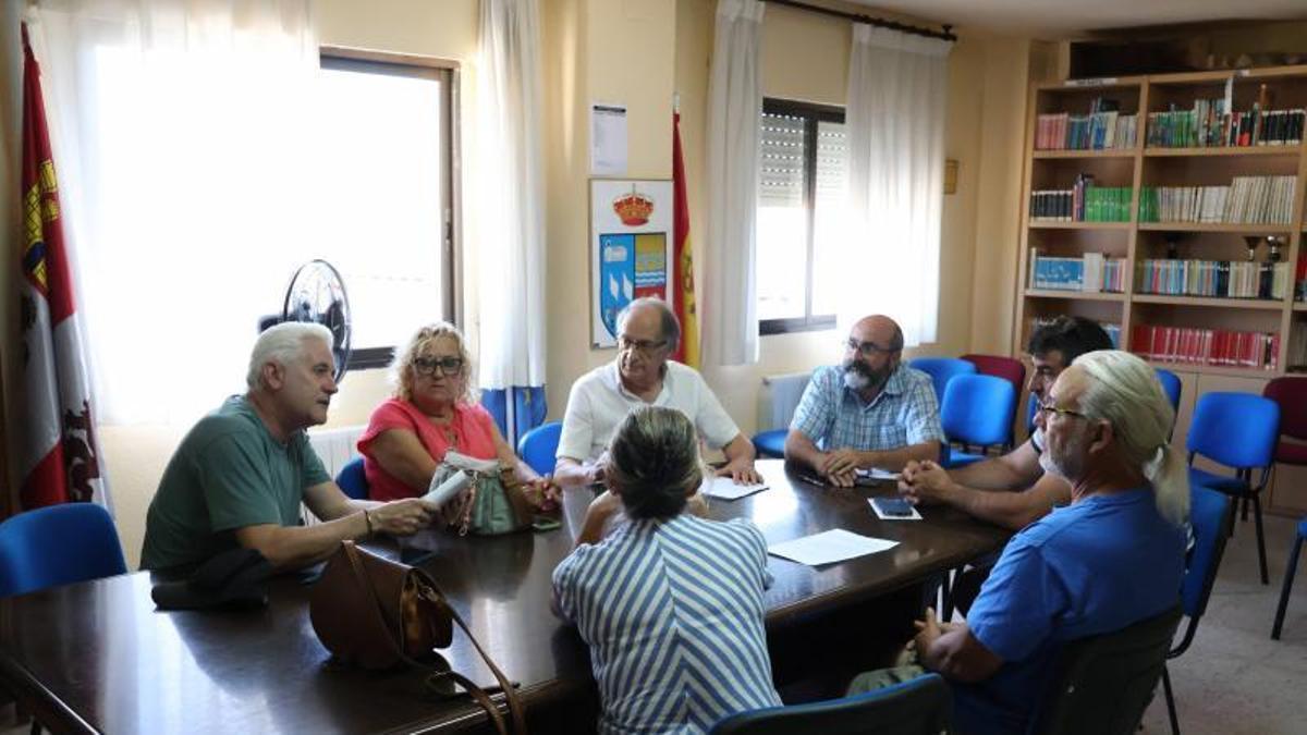 Reunión de alcaldes y representantes de pueblos pedáneos, este martes en Fariza