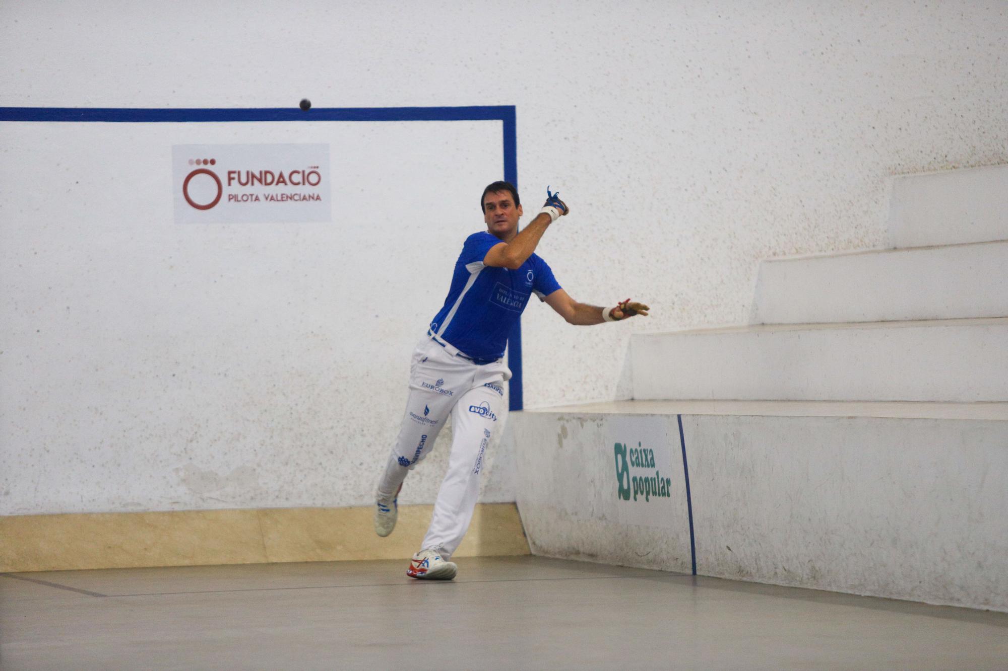 Homenaje a Genovés II en el trinquet de Pelayo