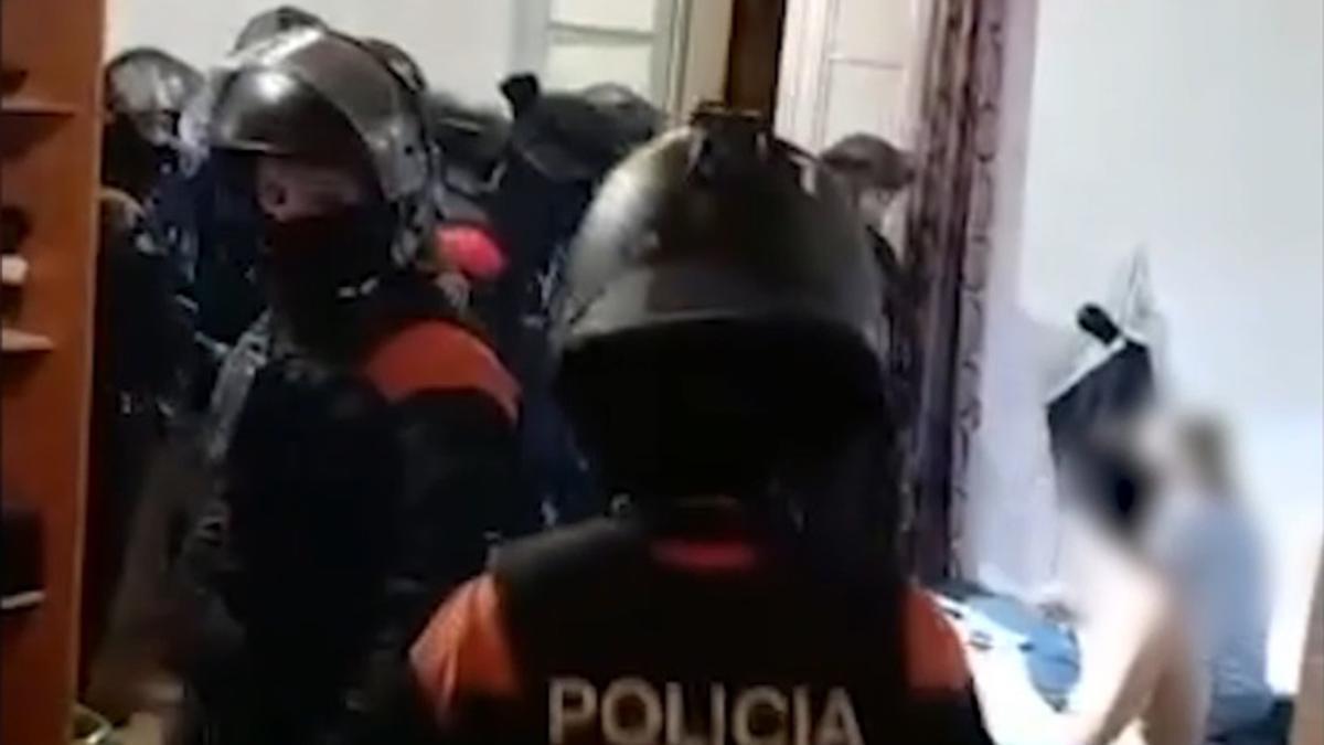 Desarticulan en BCN un grupo criminal especializado en hurtos y robos violentos integrado por diez personas.