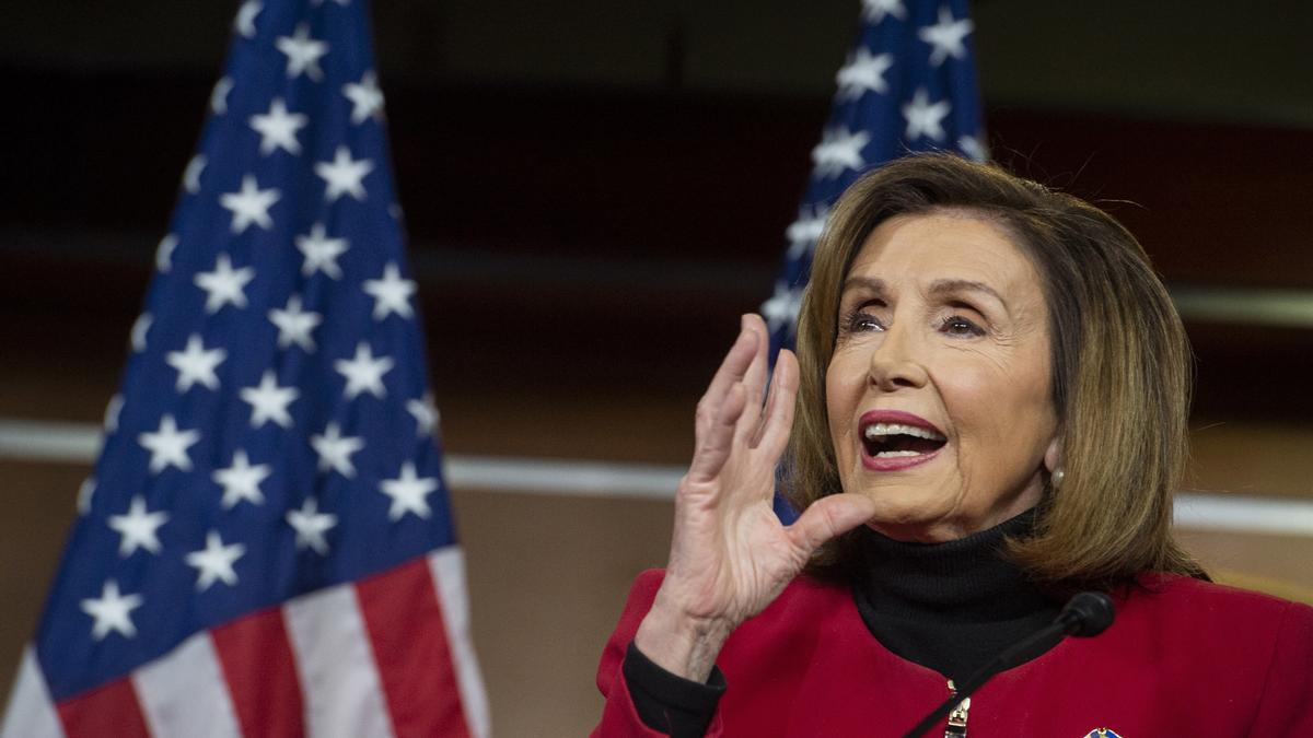 Archivo - La expresidenta de la Cámara de Representantes de EEUU Nancy Pelosi