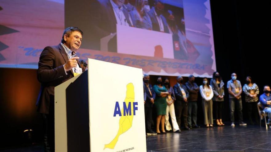 Pedro Armas, alcalde de Pájara, proclamado presidente insular de AMF