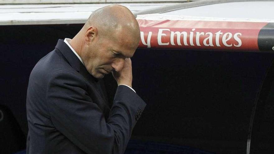 Zinedine Zidane, el pasado domingo durante el clásico en el Santiago Bernabéu.