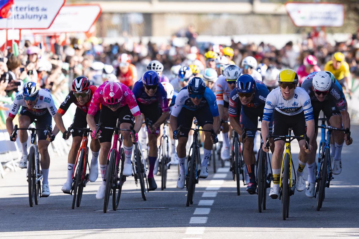 El viento obliga a suspender la subida a Pradell