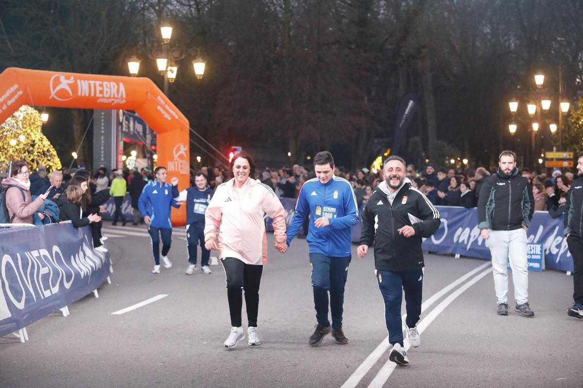 EN IMÁGENES: Así fue la San Silvestre 2025 de Oviedo