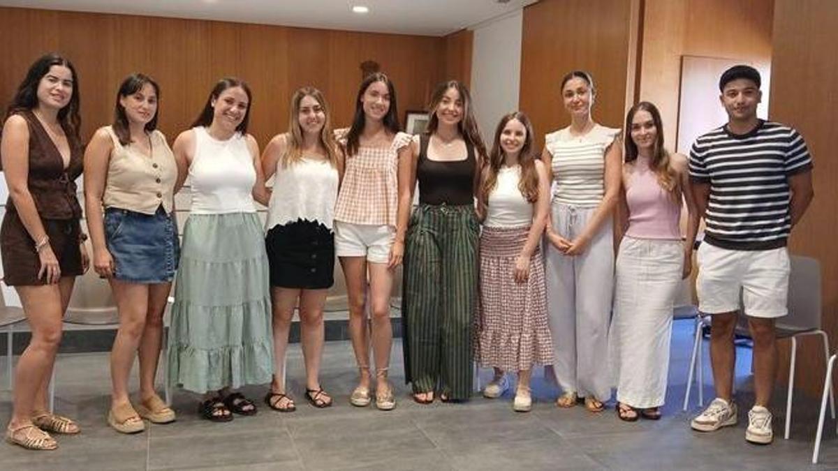 Monitores de la escuela de verano.