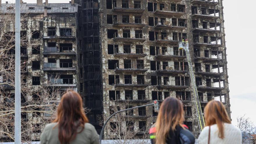 El edificio calcinado de Campanar ya sufrió un incendio en 2012