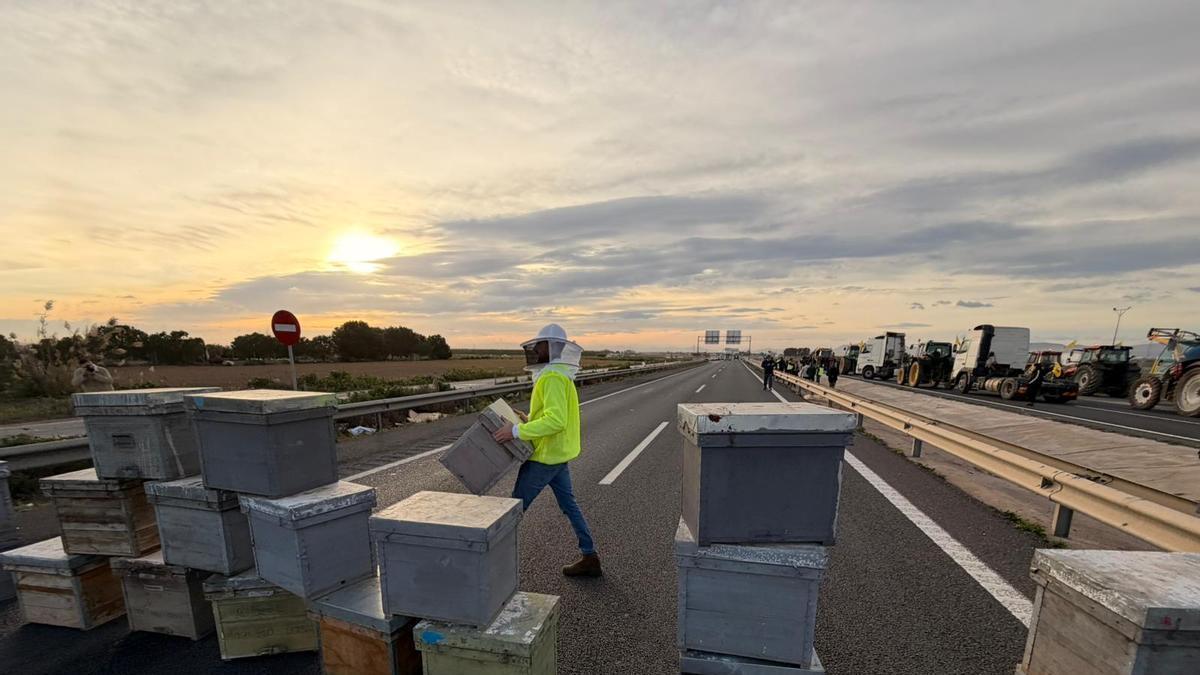 Así ha sido la protesta del campo en la Región de Murcia este jueves