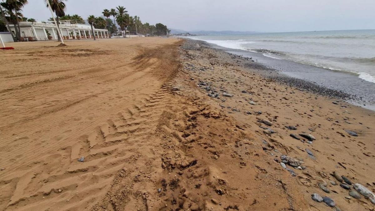 Un tramo del litoral de San Pedro Alcántara durante el pasado verano.
