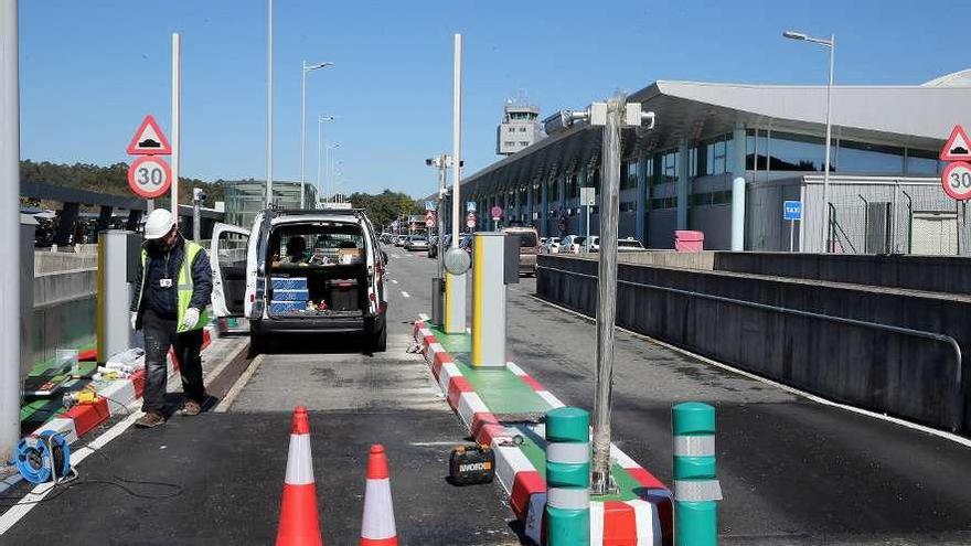 El parking exprés de Peinador cobrará casi 1 euro al superar los 15 minutos  gratuitos - Faro de Vigo