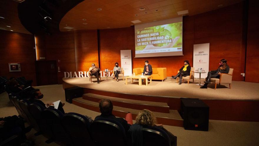 Turismo, energía y construcción sostenible, a debate esta tarde en Ibiza