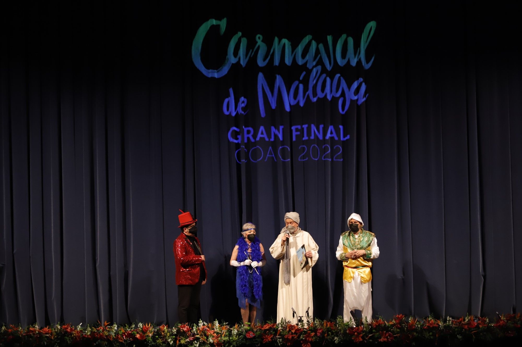 El Cervantes se disfraza para la final del COAC de Málaga 2022