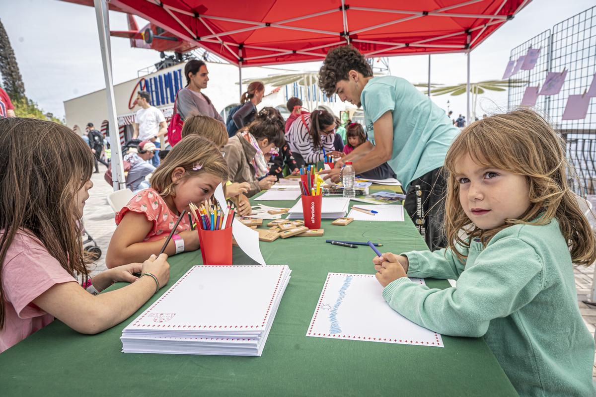 Fiesta solidaria de El Periódico en favor de Fundesplai en el Tibidabo